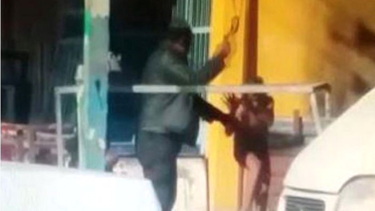 Muğla\'da Oğlunu Çırılçıplak Soyup Kemerle Döven Baba, Serbest Bırakıldı!