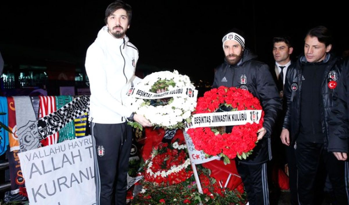 Önce Maça, Sonra Şehitler Tepesi\'ne