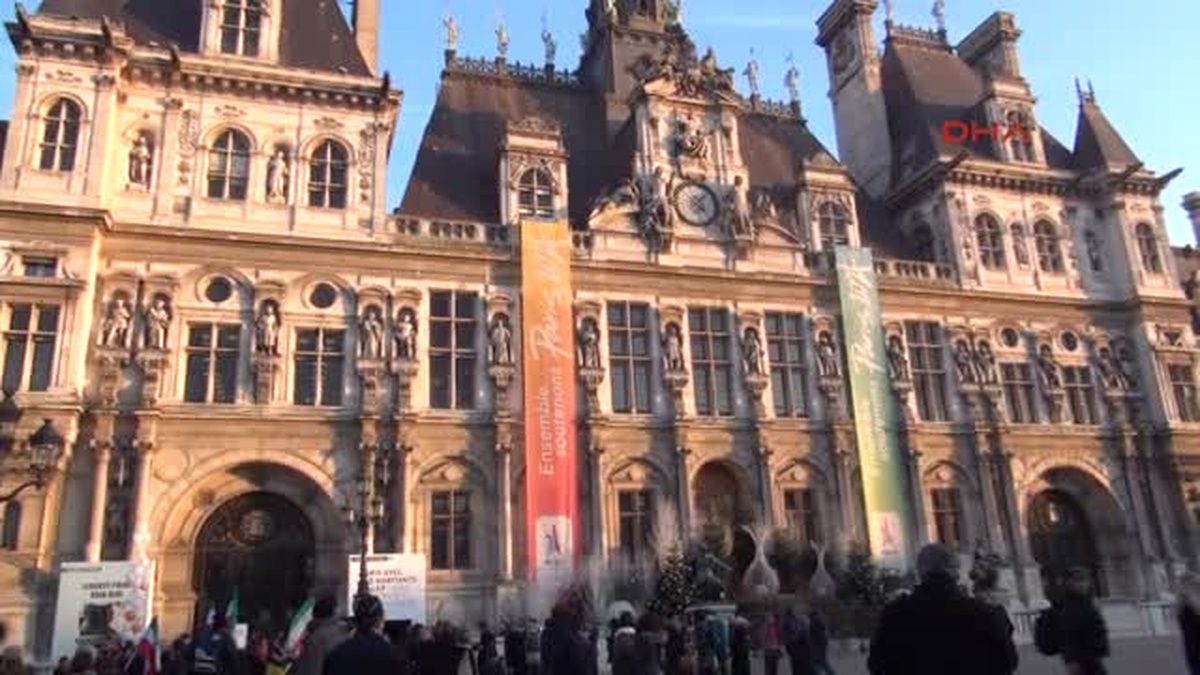 Paris\'ten Halep\'e Tıbbi Yardım Konvoyu Yola Çıktı