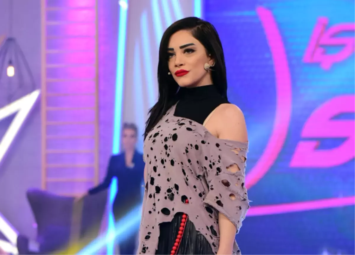 Simay Tokatlı, Ivana Sert\'i mi Taklit Ediyor?