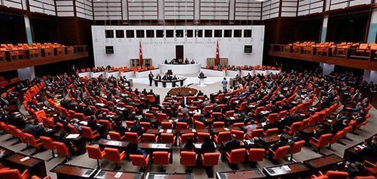 TBMM Darbe Komisyonunda Tartışma