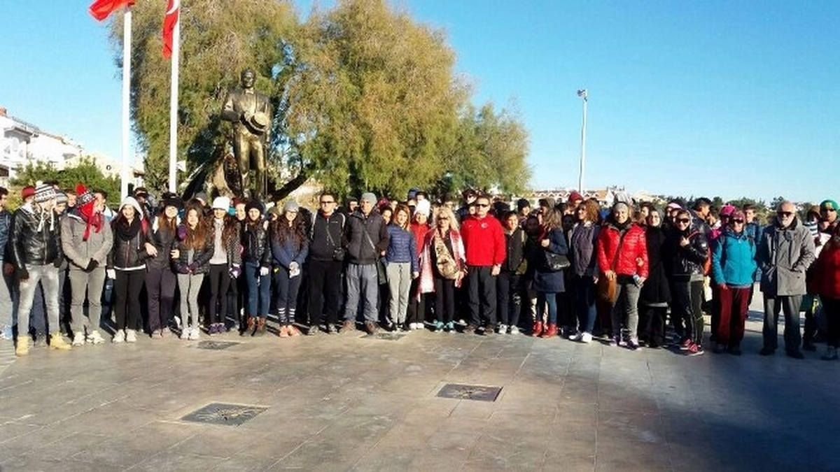 Yaşama Datça\'da Bağlan" Yürüyüşü Başladı