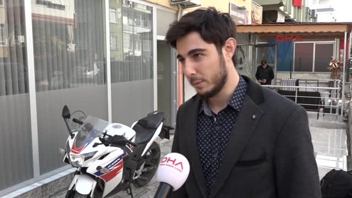 Antalya-Motosiklet Ehliyeti Için Kursa Başvurdu, \'Kullanmayı Öğren Gel\' Dediler