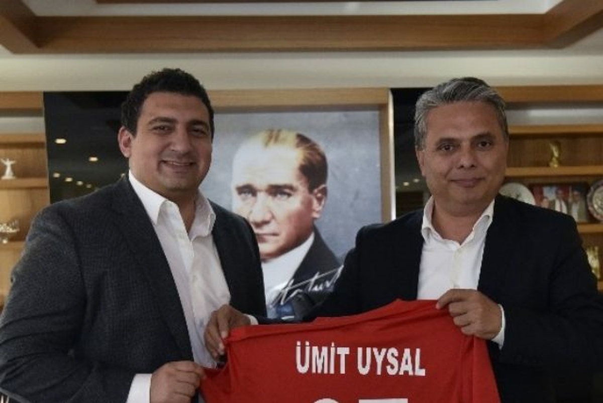 Antalyaspor Başkanı Öztürk Muratpaşa\'da