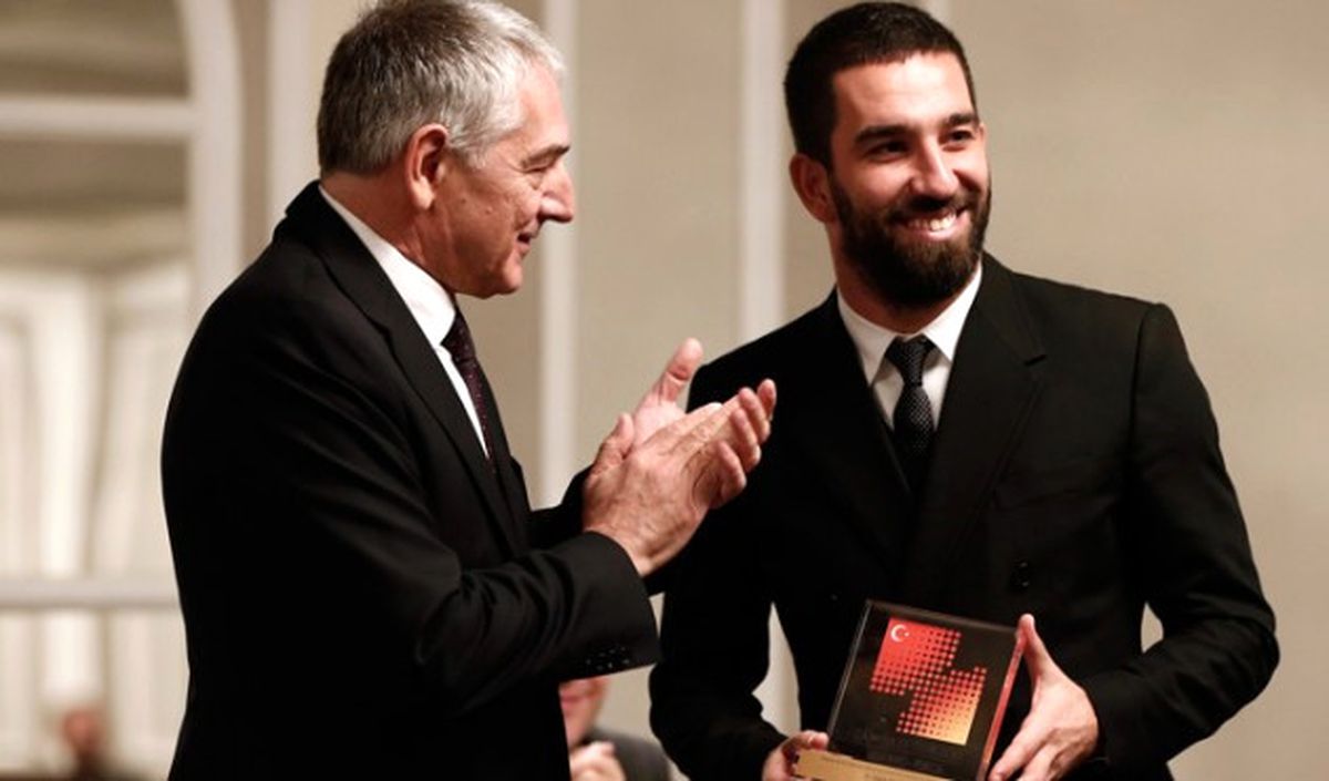 Arda Turan\'a Ödül!