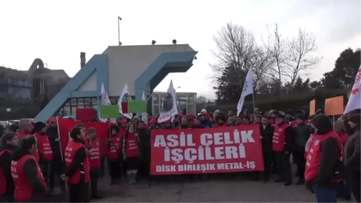 Asil Çelik\'te Işçiler, Grev Kararı Aldı