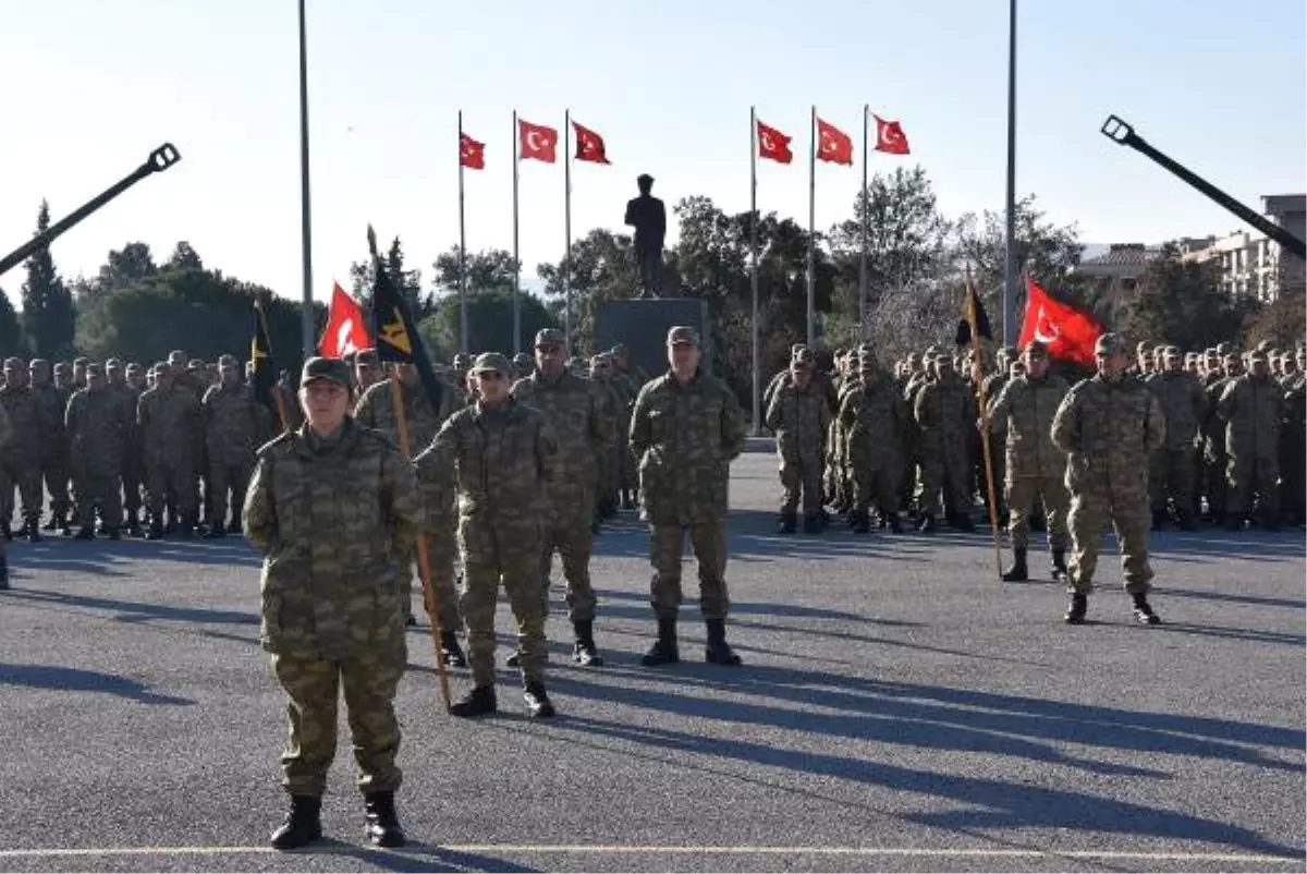 Askerlerin Gurur Günü, Terhislerinde Aileleriyle Buluştu