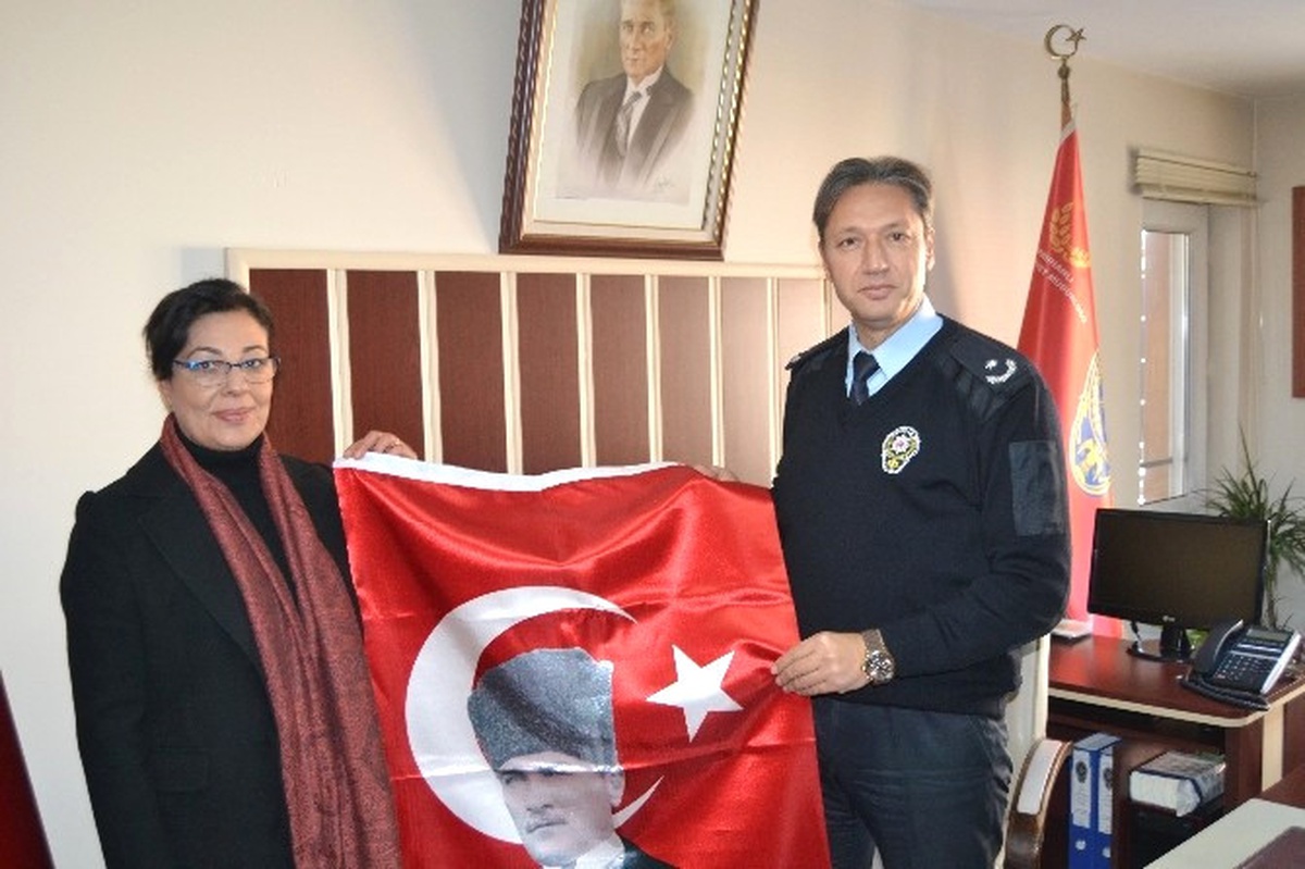 CHP Saruhanlı Teşkilatı Polisi Ziyaret Etti