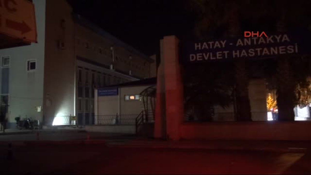 Cilvegözü Tır Çıkışlarına Kapatıldı, Halep\'ten Göç Bekleniyor