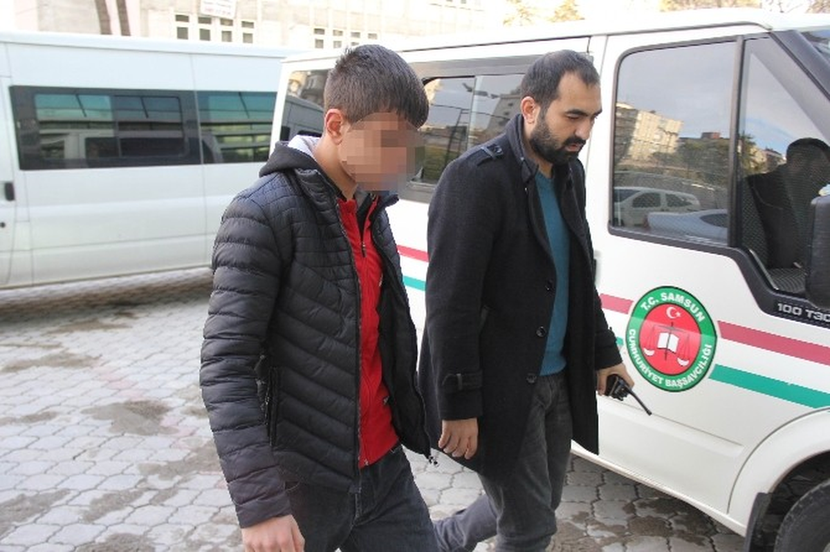 Cinayet Zanlısını Bıçakladığı İddia Edilen Çocuk Gözaltına Alındı