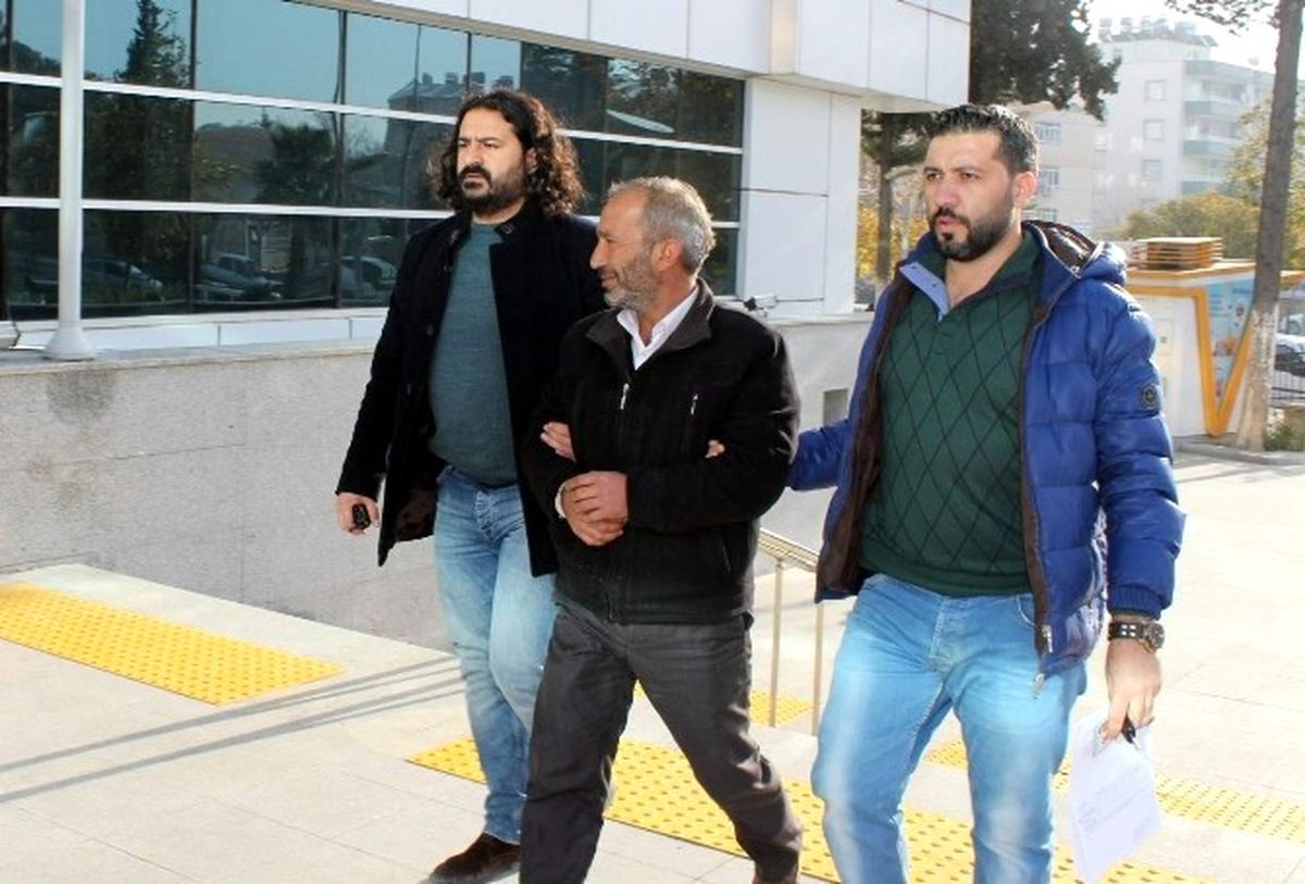 Cinayetten Aranan Şahıs Yakayı Ele Verdi