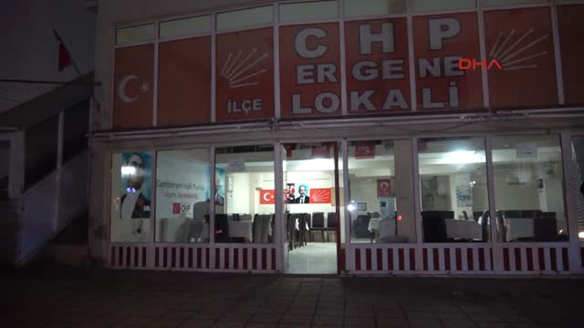 Ergene\'de CHP Ilçe Binasına Hırsız Girdi