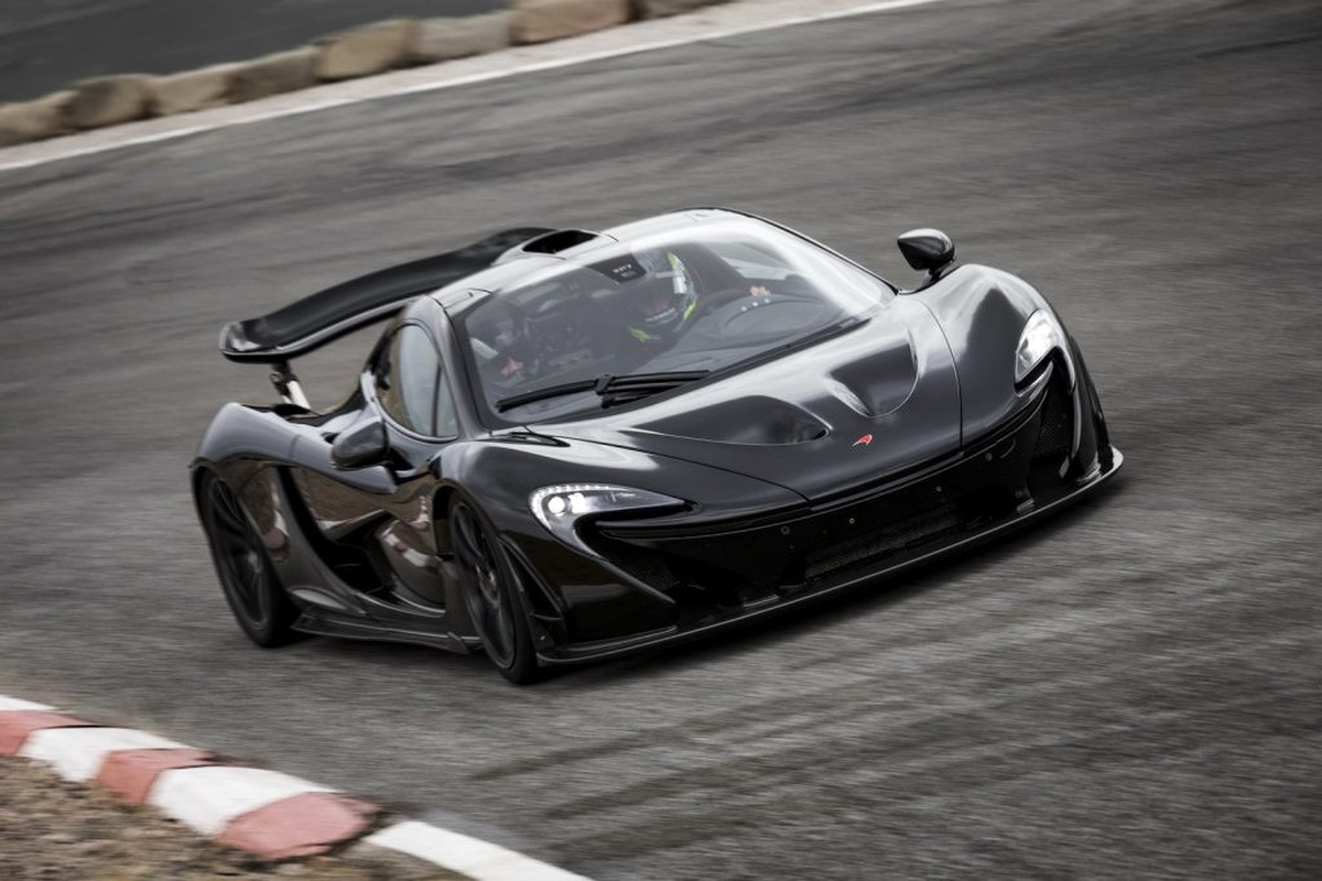 Ferrari, Mclaren ve Tesla Sahiplerine Kötü Haber
