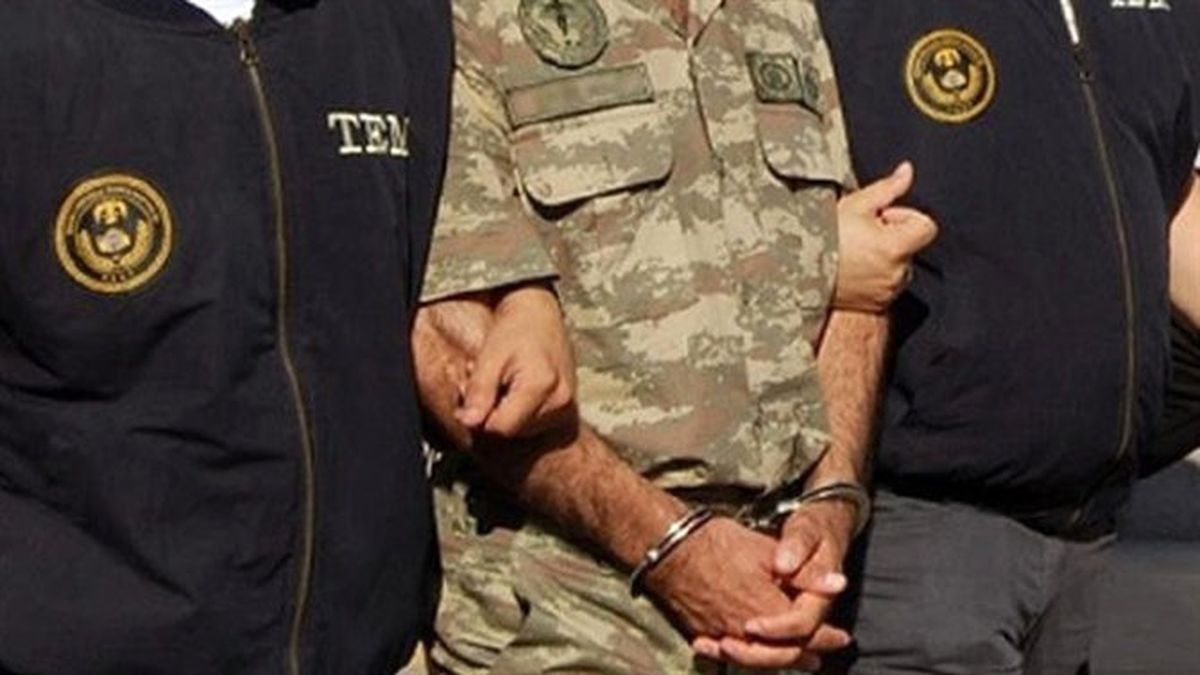 Fetö Soruşturmasında 3 Eski Askeri Ataşe Tutuklandı
