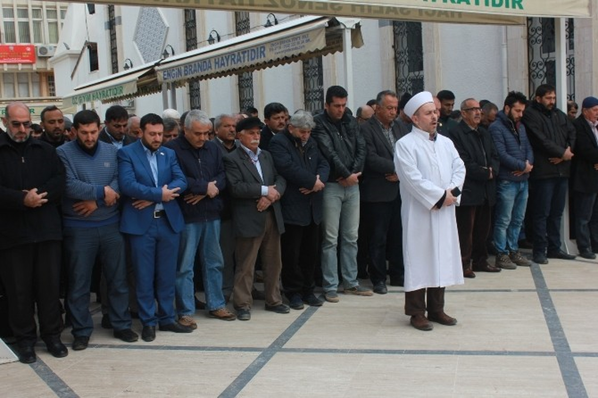 Halep\'te Hayatını Kaybedenler İçin Gıyabi Cenaze Namazı Kılındı
