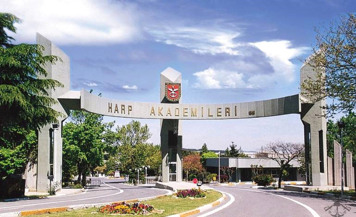 Harp Akademileri Yönetmeliği Yürürlükten Kaldırıldı