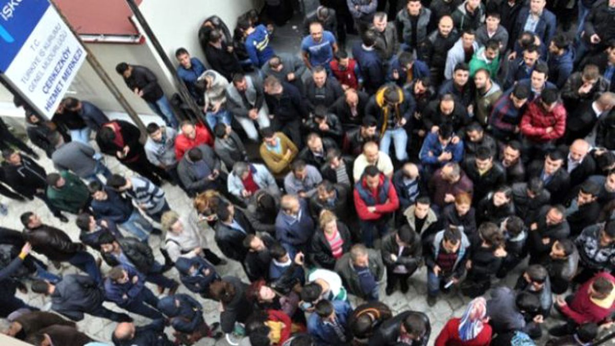 İşsizlik Ödeneğine 136 Bin Başvuru