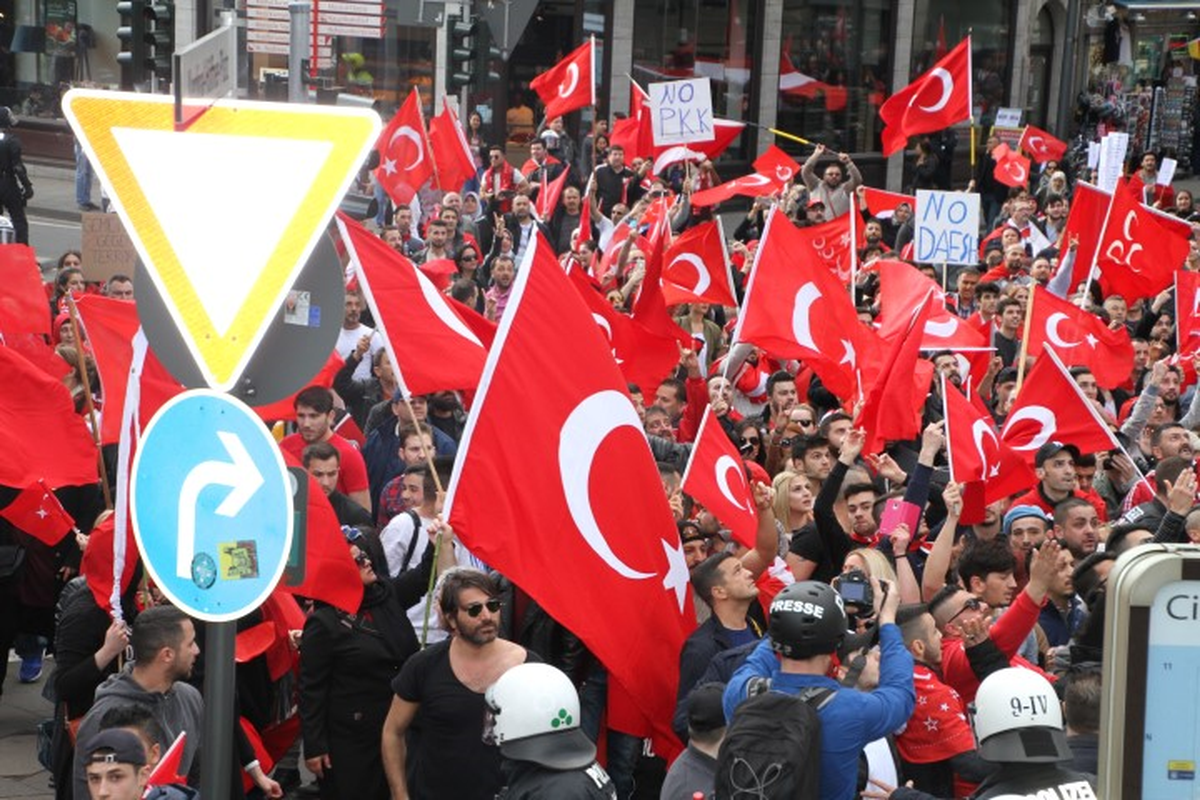 İstanbul\'daki Terör Saldırısına Tepkiler
