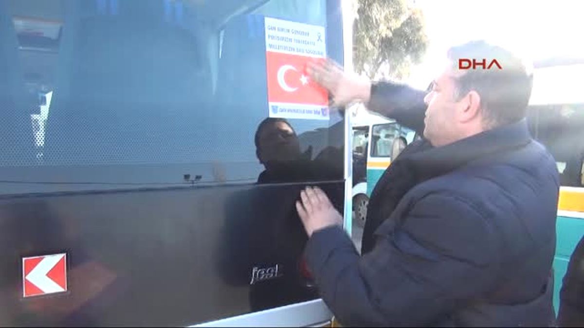 Izmirli Minibüsçülerden Teröre Lanet
