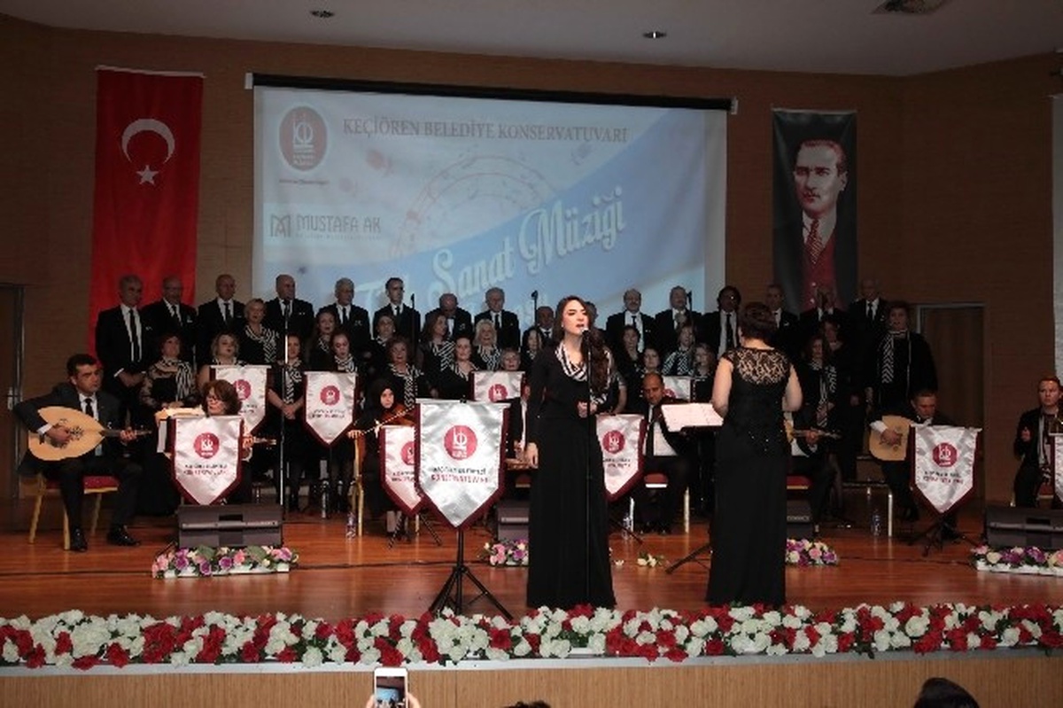 Keçiören\'de Muhteşem Sanat Müziği Konseri
