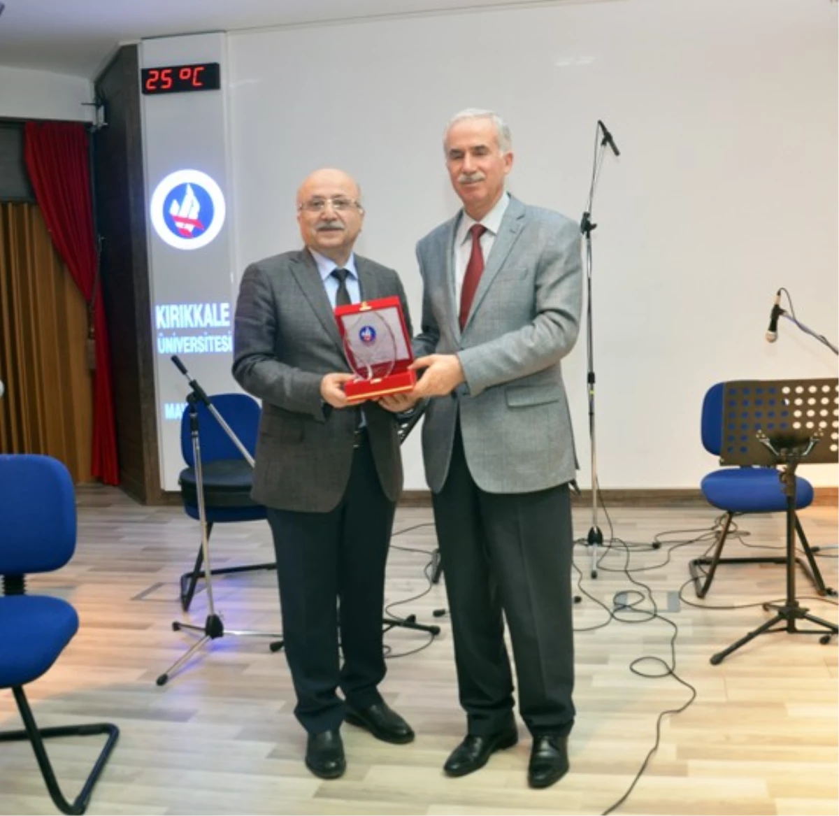 Kırıkkale Üniversitesi\'nden Mevlana\'yı Anma Programı