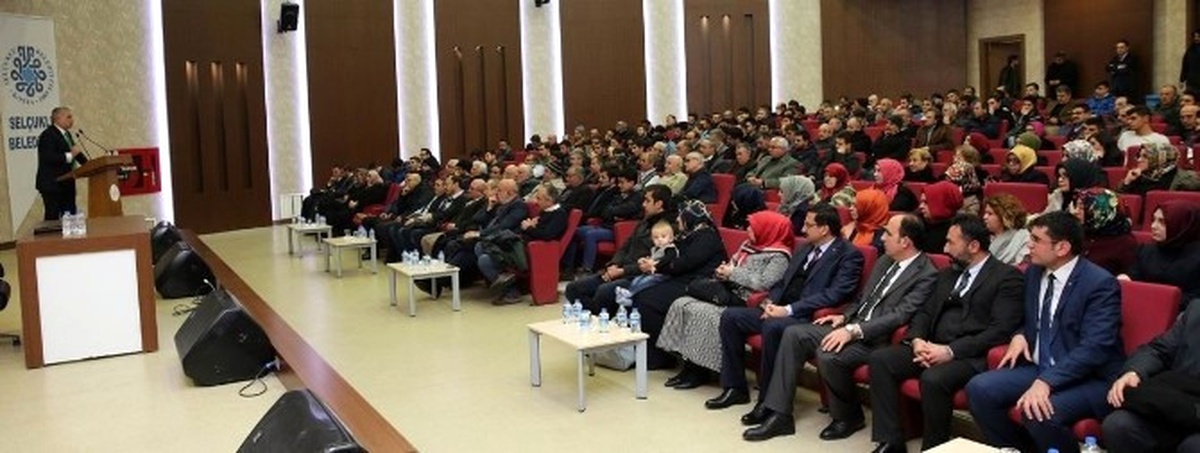 Metin Külünk\'ten "15 Temmuz ve Başkanlık" Konulu Konferans