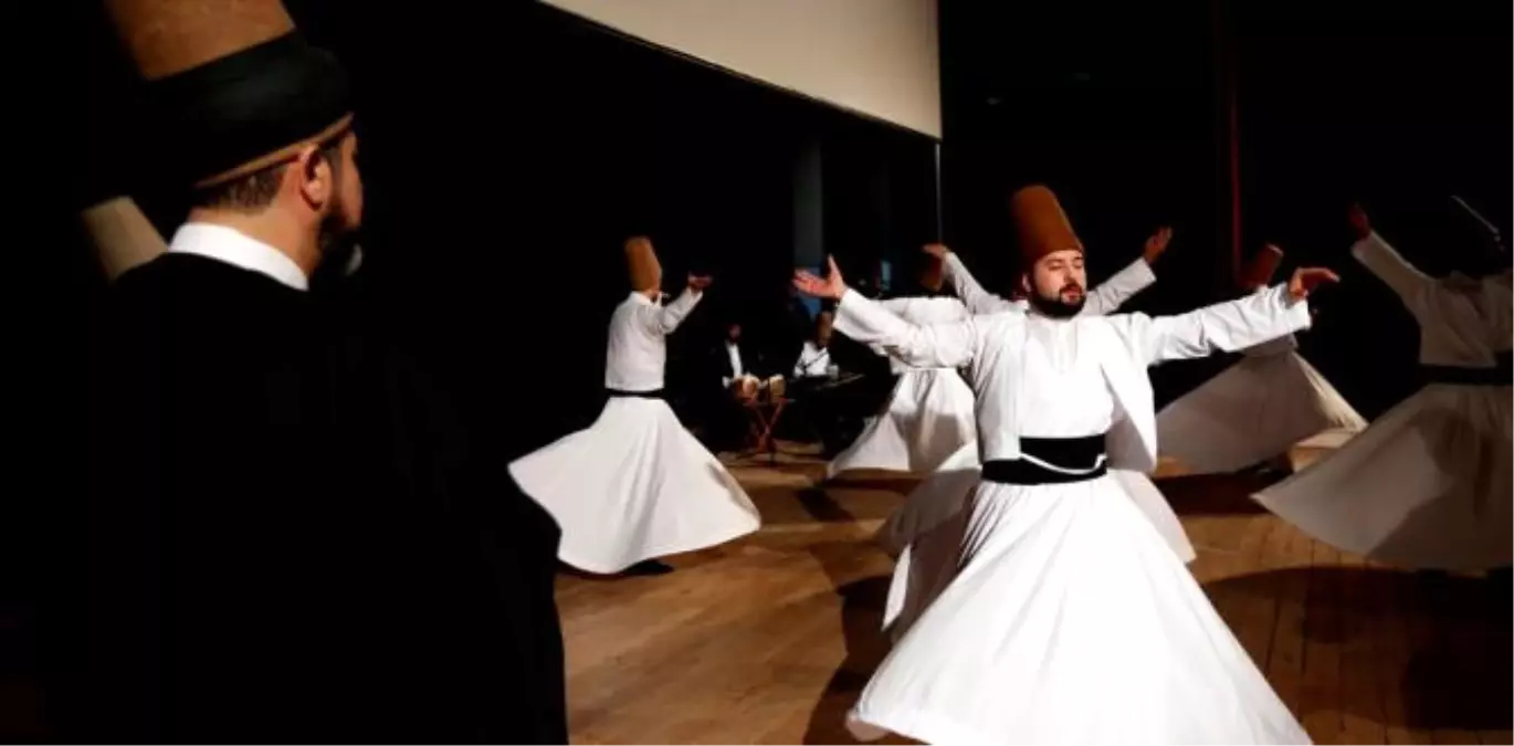 Mevlana Lübnan\'da Anıldı