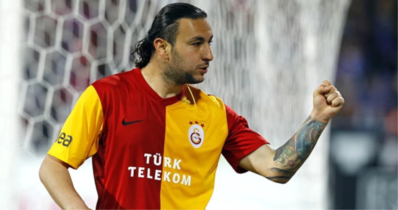 Necati Ateş: Fenerbahçeliler, Galatasaray\'ın Kadıköy\'de Kaldırdığı Kupayı Unutamaz