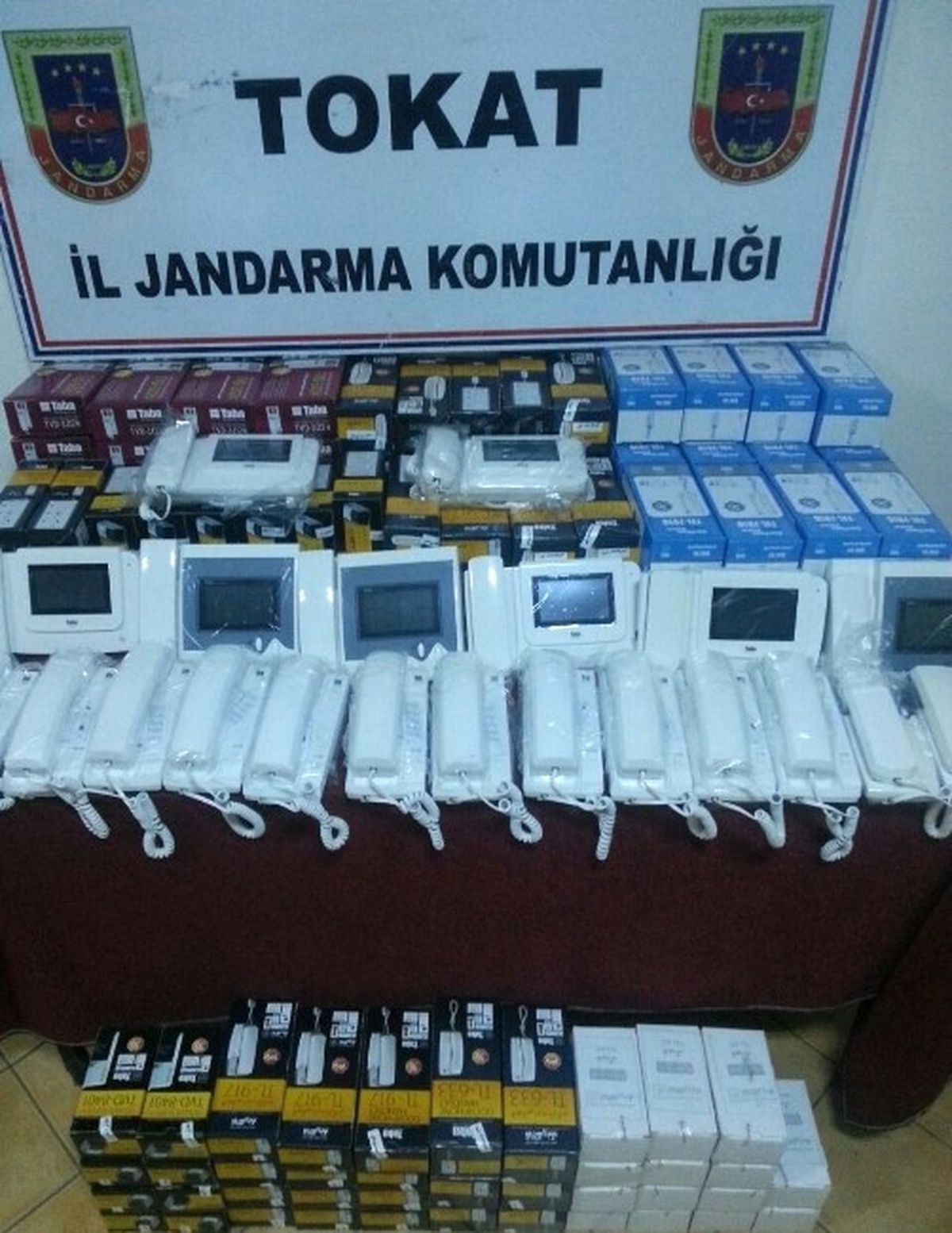 Niksar\'da Jandarmadan Kaçakçılara Müdahale