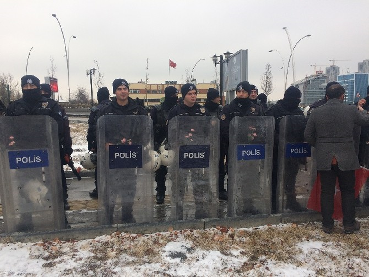 ODTÜ\'lü Öğrencilerden "Teröre Hayır" Yürüyüşü