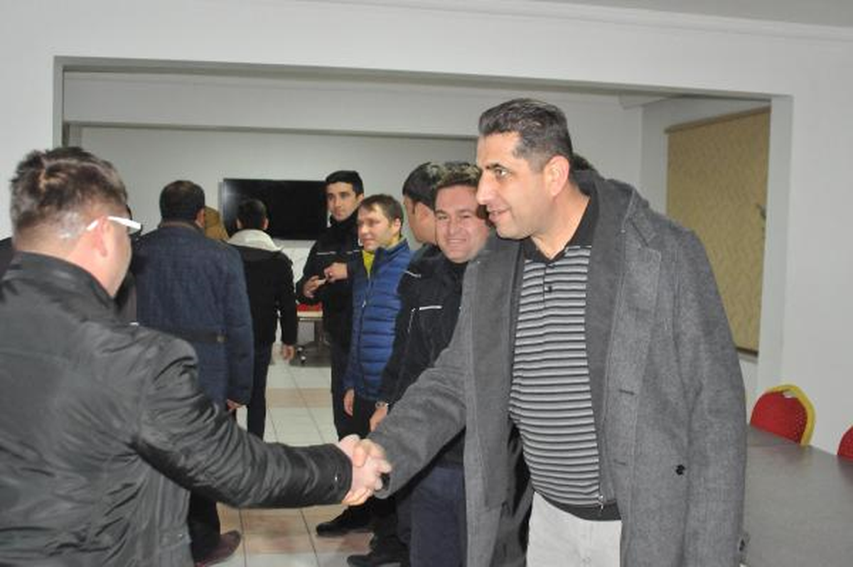 Otomobil Tutkunlarından Polise Destek Ziyareti