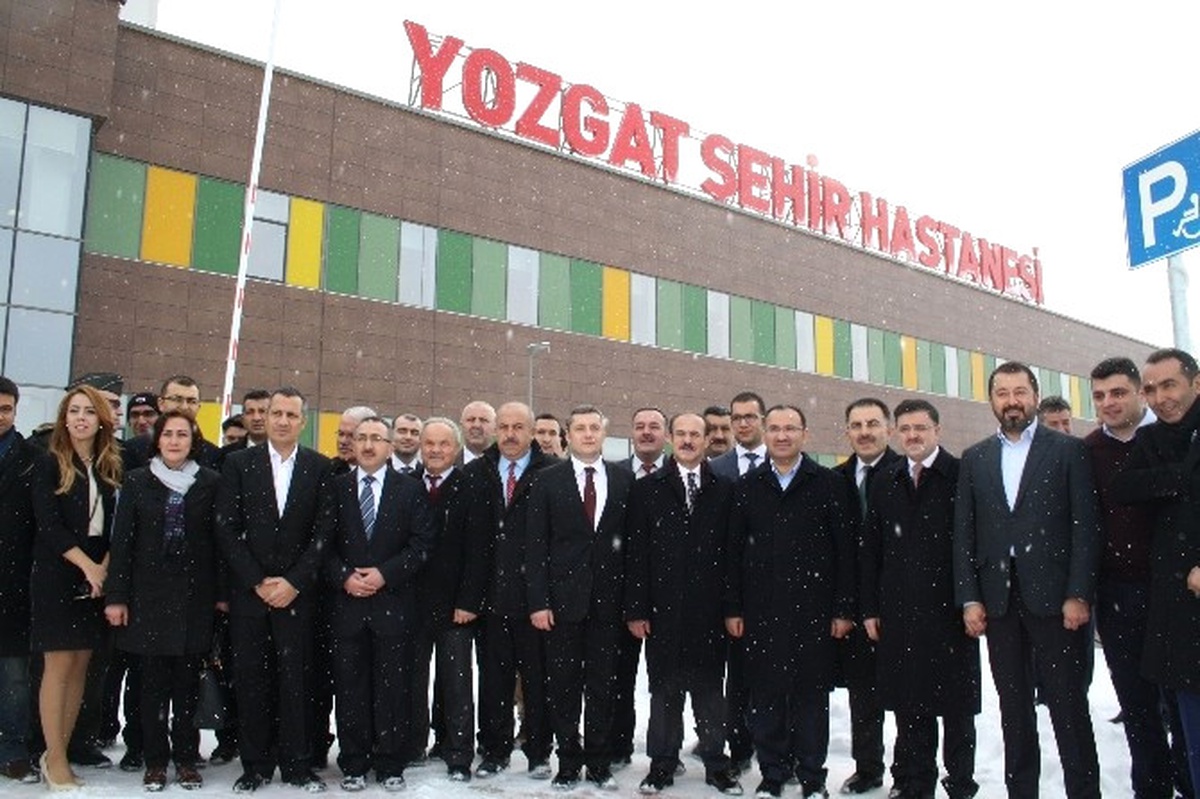 Adalet Bakanı Bozdağ, Yozgat Şehir Hastanesinde İncelemelerde Bulundu