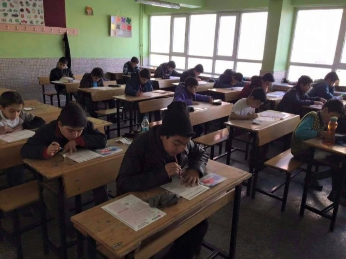 Anadolu Gençlik Derneği Siyer- İ Nebi Sınavı Malatya da Yapıldı