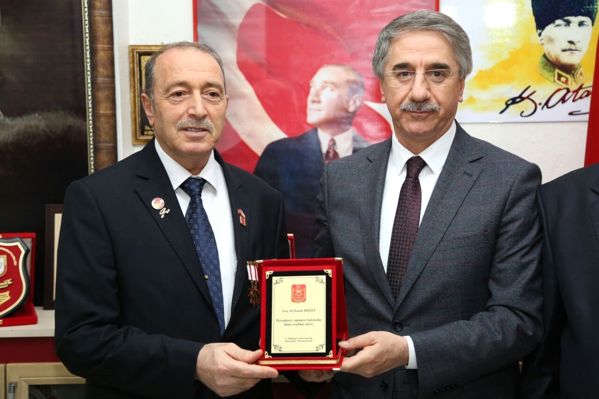 Başkan Yanılmaz, Elazığlı Gazilerle Bir Araya Geldi
