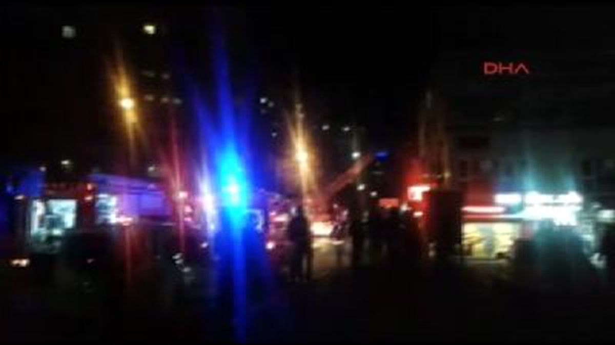 Hdp Beylikdüzü İlçe Binasına Saldırı Sonrası Patlama (1)
