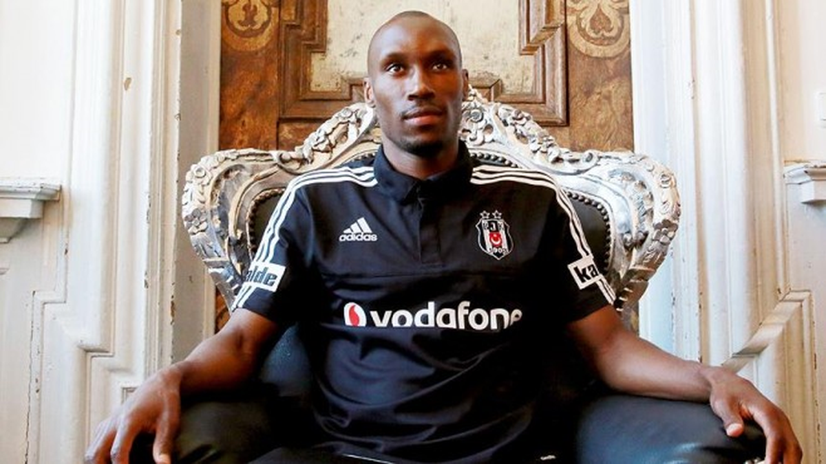 Hutchinson 5. Kez Yılın Futbolcusu Seçildi