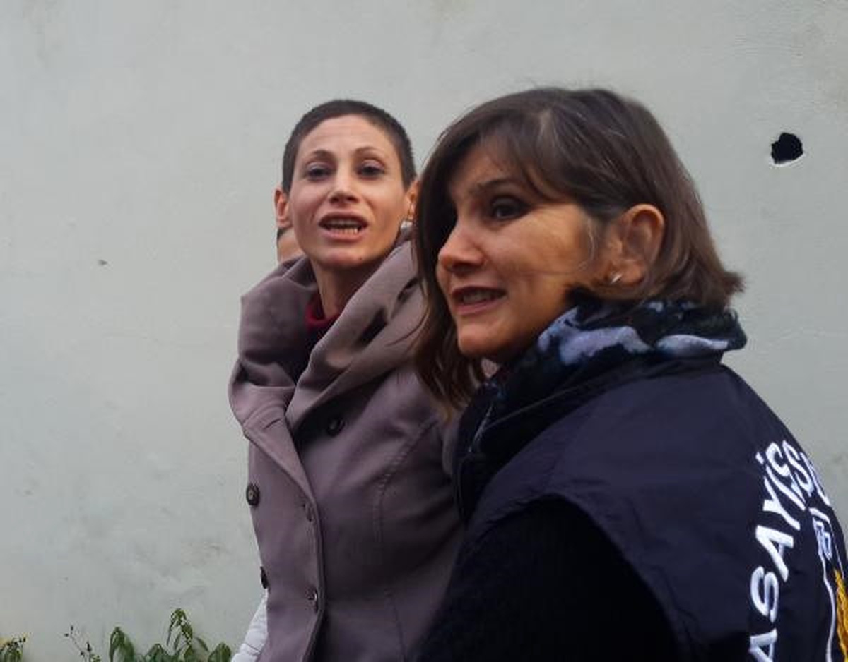 Kadın Yazarı Öldüren Şüpheli Adliyeye Sevk Edildi