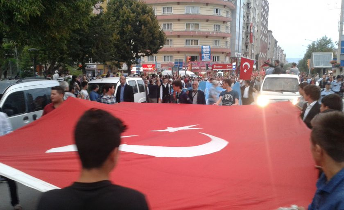 Kütahya\'da "Teröre Lanet" Yürüyüşü