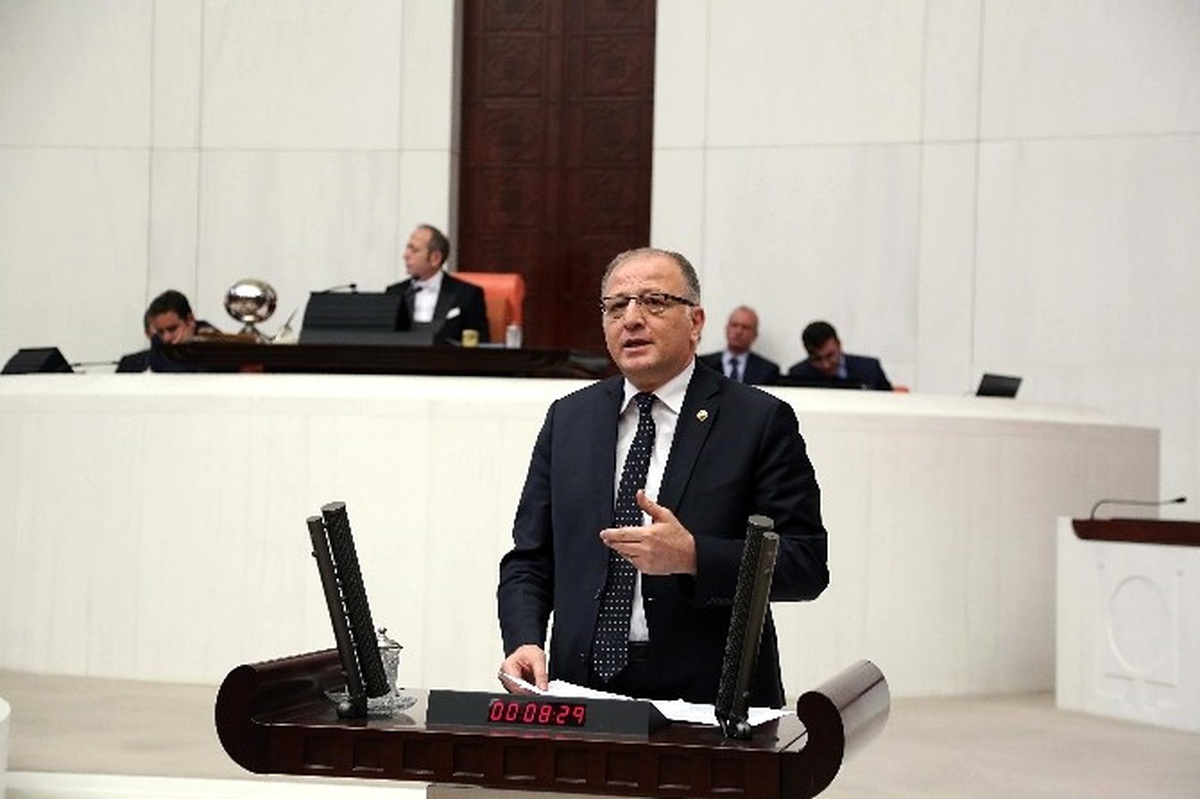 Milletvekili Nejat Koçer Kayseri\'de Yaşanan Terör Saldırısını Kınadı