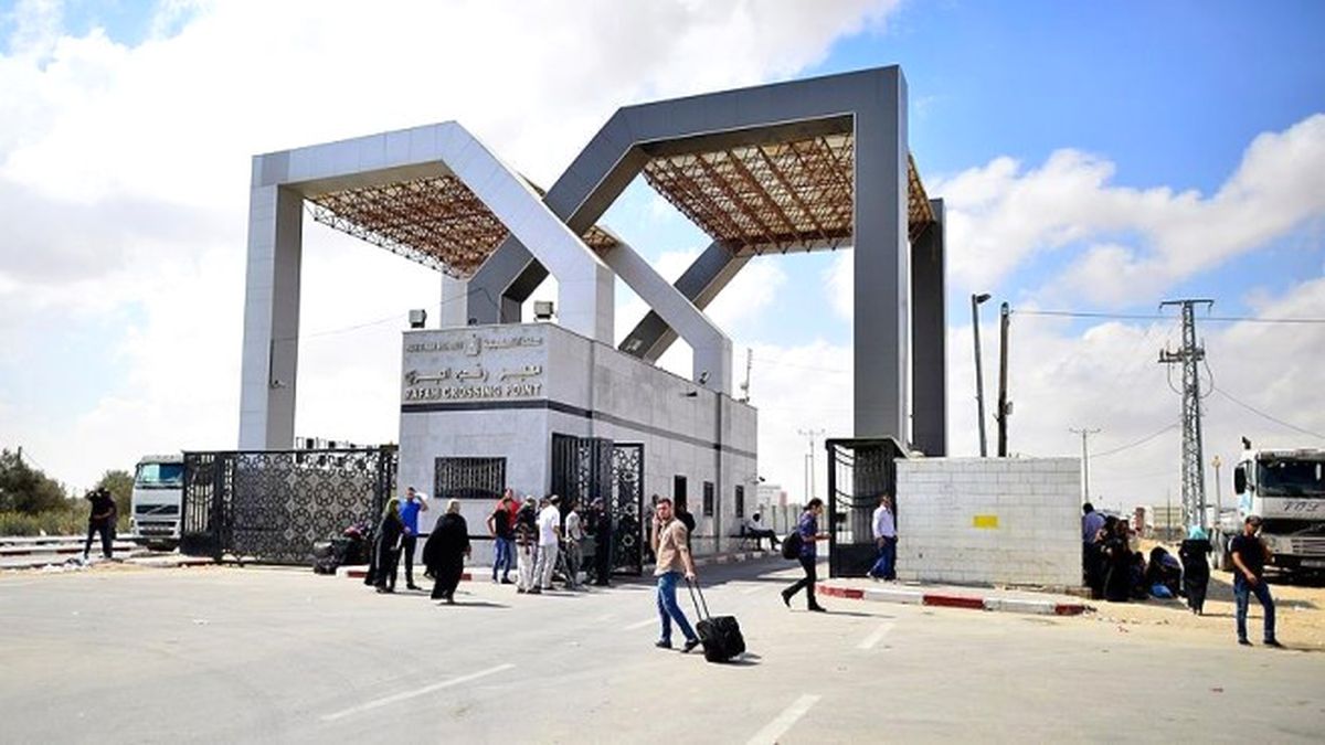 Refah Sınır Kapısı Geçici Olarak Açıldı