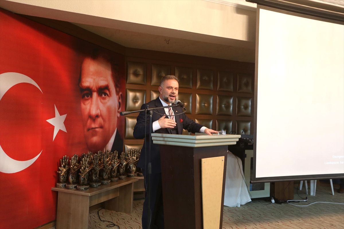 Şehit Aileleri ve Gaziler Yemekte Buluştu