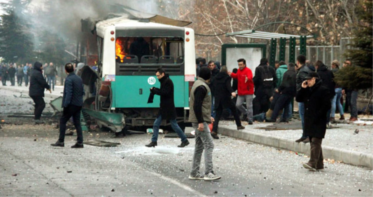 Son Dakika! Kayseri\'de Çarşı İznine Çıkan Askerlere Bombalı Araçla Saldırı: 13 Şehit, 55 Yaralı
