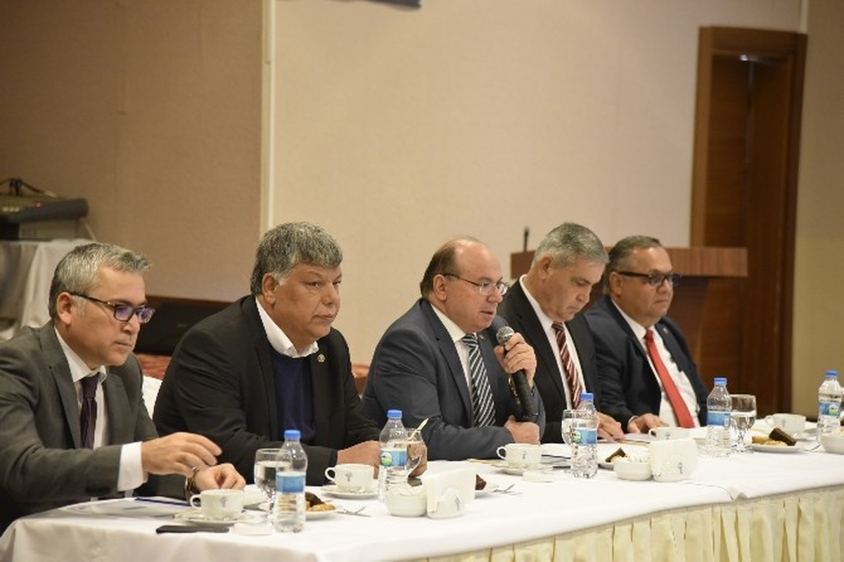 Vali Çiçek, Dalaman\'da Ekonomi Toplantısına Katıldı