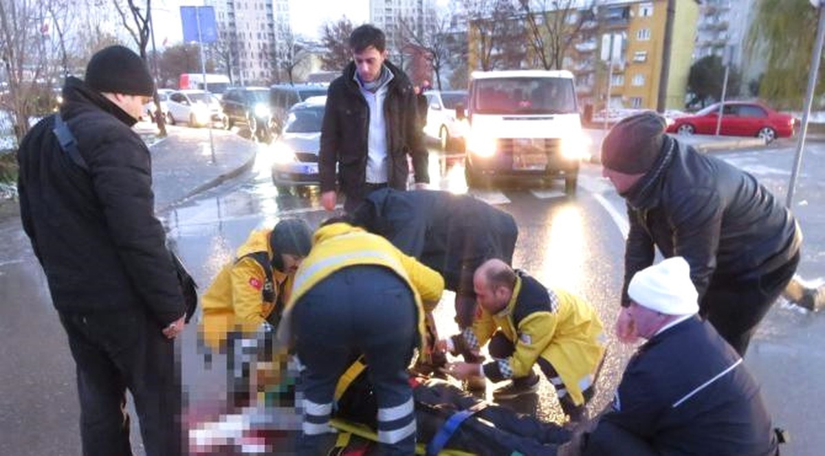 Vicdansız Sürücü Vurdu Kaçtı.polis Kaza Yerindeki Aynadan İzine Düştü