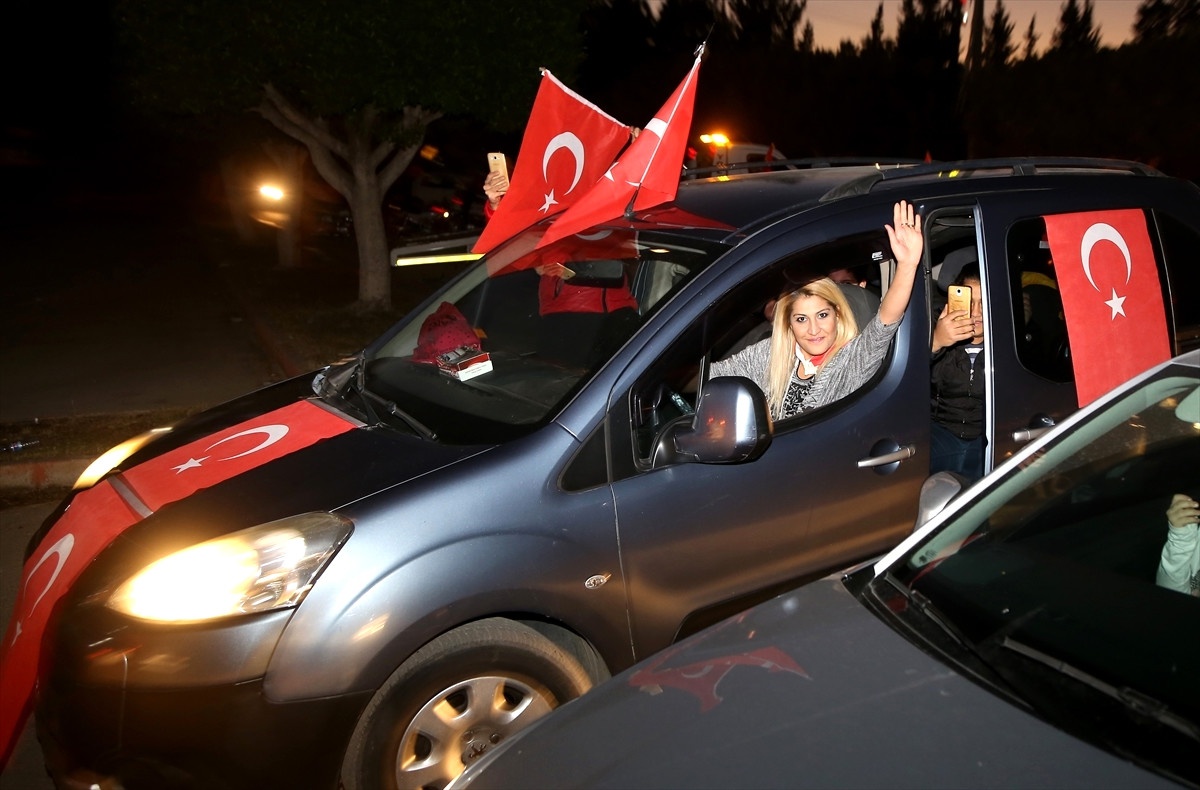Adana\'da Teröre Karşı Kardeşlik Buluşması