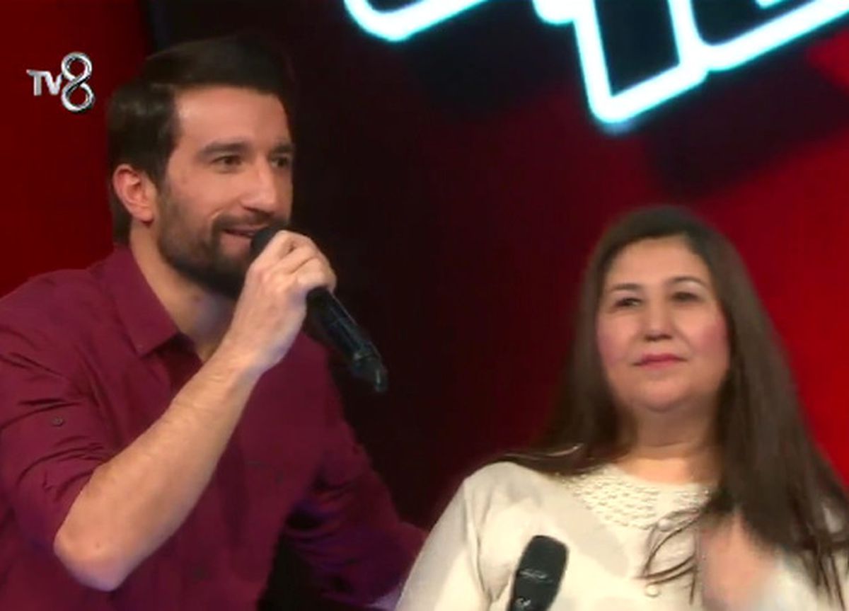 Anne Oğul Düet Yaptılar: İlk Defa Böyle Bir Şey Oluyor!\'
