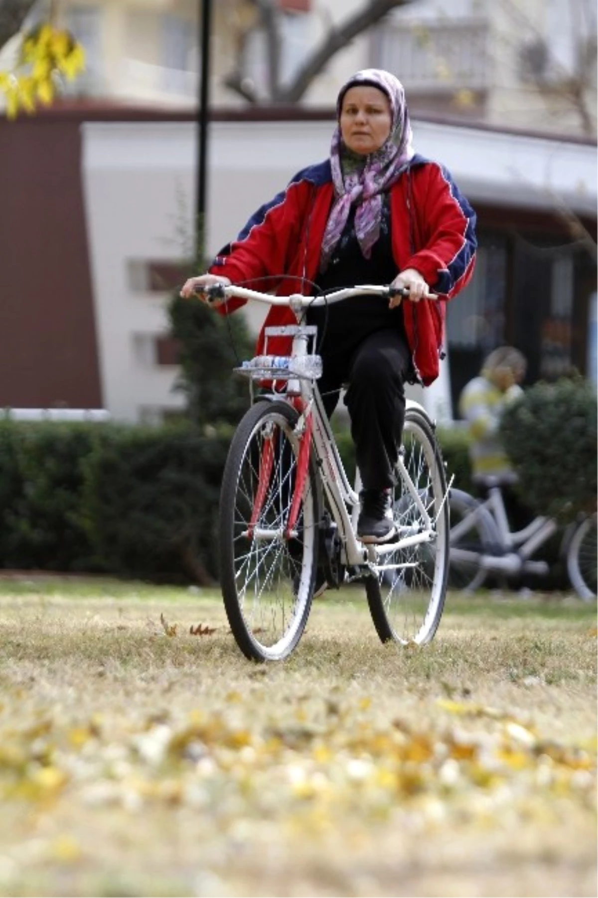 Antalya Trafiğini Bisikletli 10 Bin Kadın Rahatlatacak