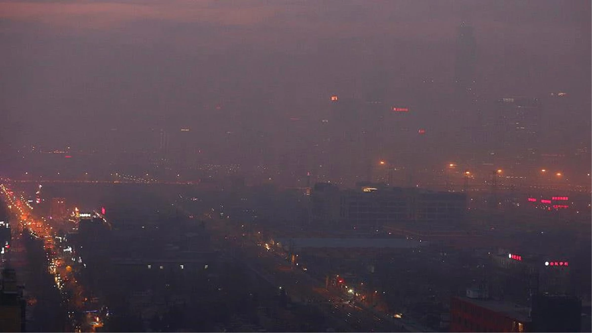Çin\'de Hava Kirliliğinde Kırmızı Alarm