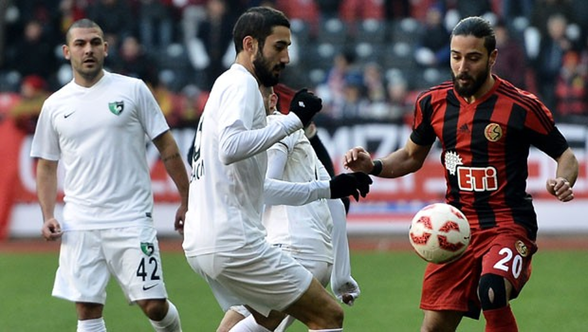 Denizlispor Teknik Direktörü Ali Tandoğan İnandık ve Kazandık