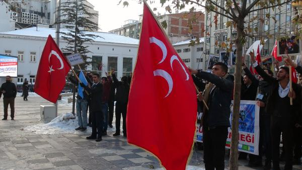 Elazığ\'da Şehitler İçin Gıyabi Cenaze Namazı Kılındı